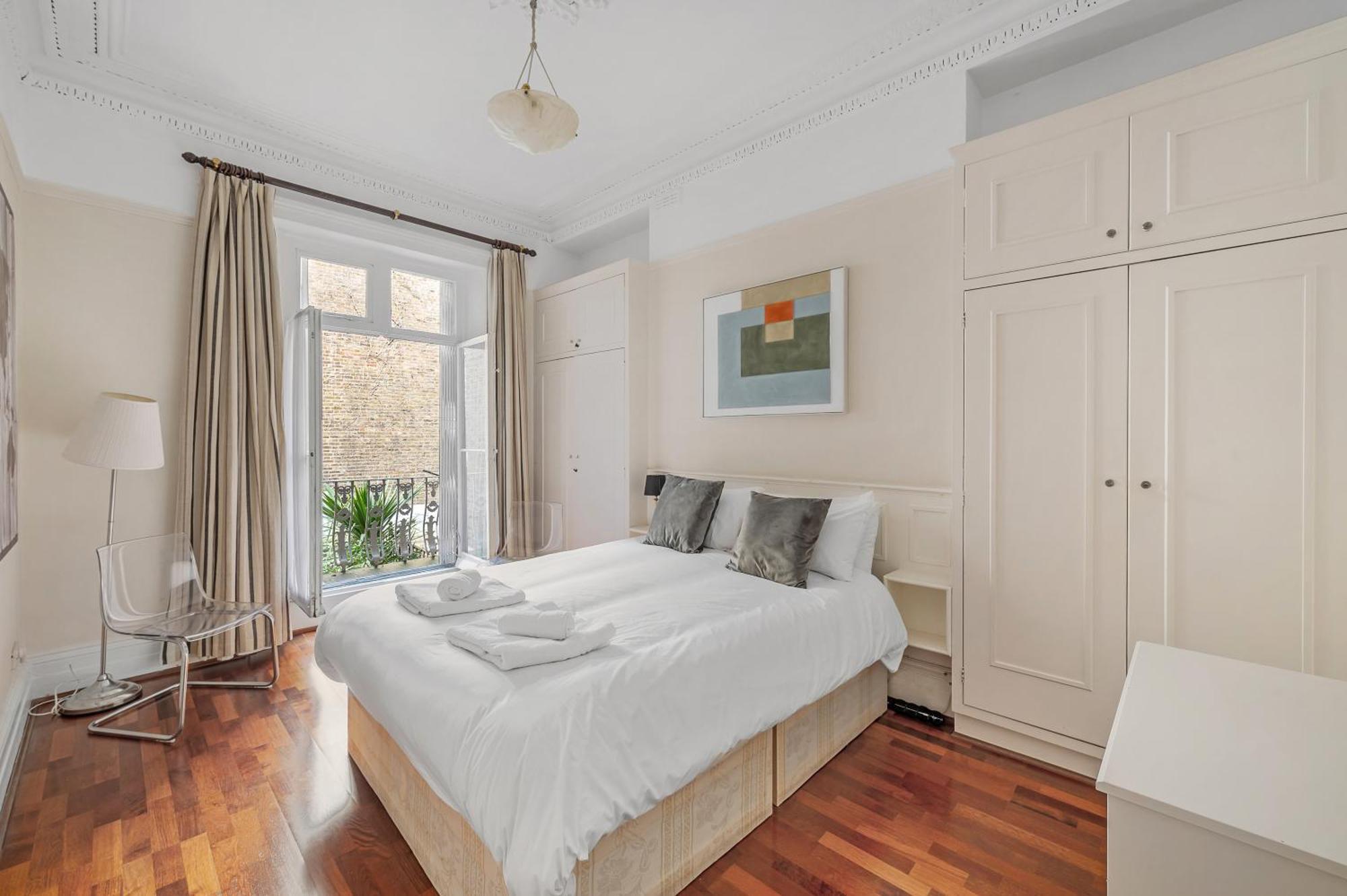 1bed Flat In Earl's Court